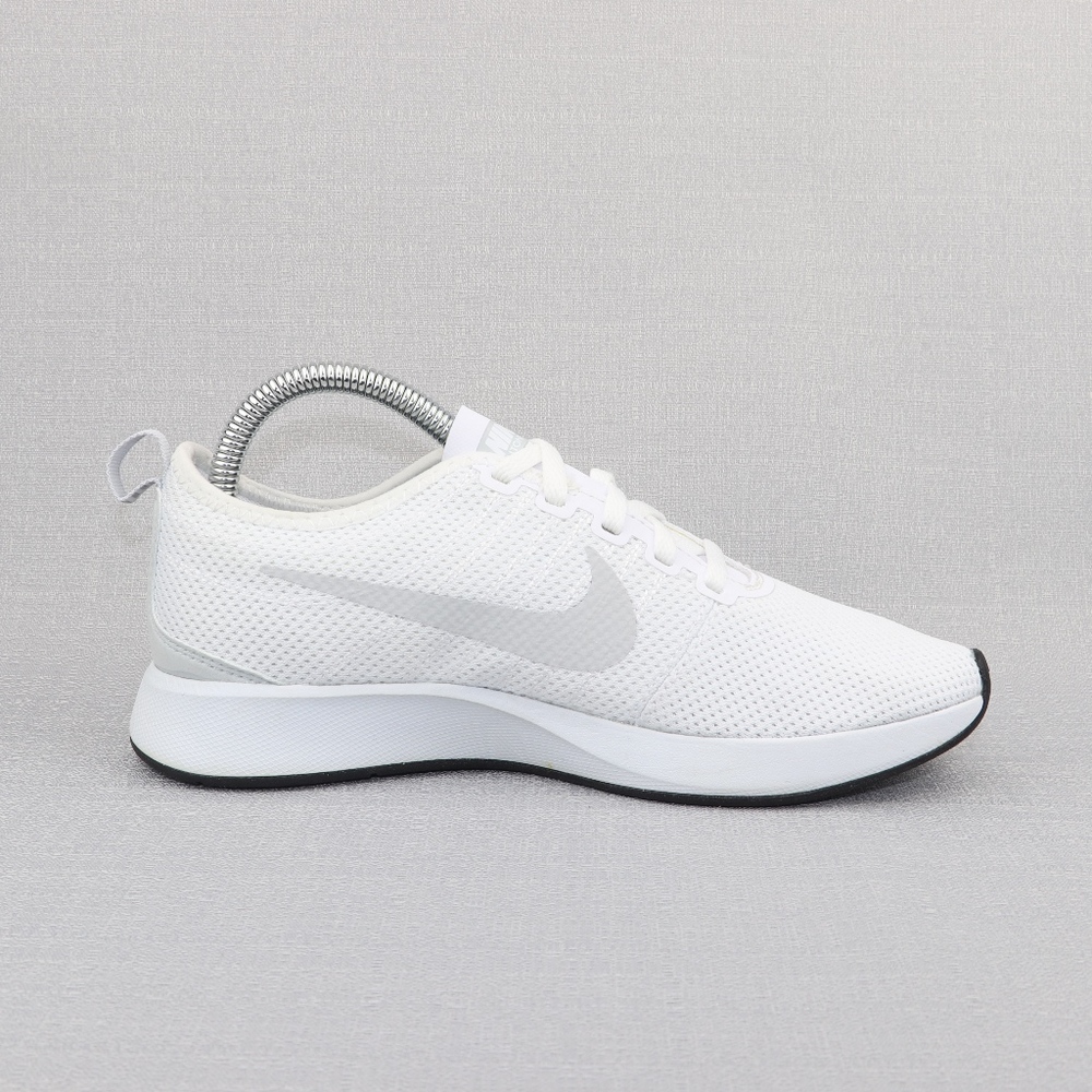 Size 7 New Nike Dualtone Womens Running Shoe - Picture 3 of 8
